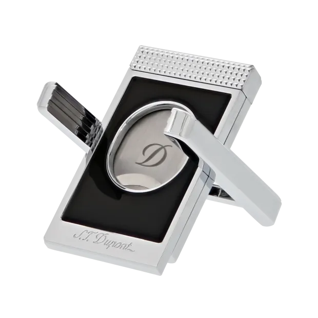 Tagliasigari S.T. Dupont con supporto in lacca nera e cromato con lavorazione punta di diamante; doppia lama per taglio netto.