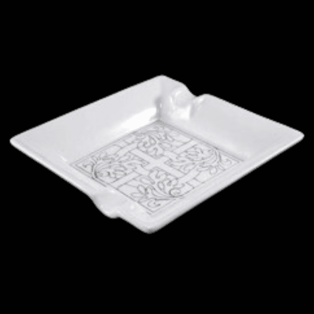 posacenere ceramica bianca